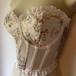 Floral Lace Corset Photo 5