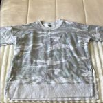 Aerie Gray Crewneck Sweater with Camouflage Pattern Photo 4