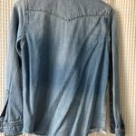 Lucky Brand  distressed cotton denim raw hem Western snap shirt women's XS Photo 3