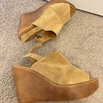 Mile Paolo Mile Paoli’ Suede Nude Platform Heels Size 8.5 M Photo 0