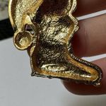 Signed Avon Christmas Holiday Brooch Pin Gold Tone Kitty Cat In Santa Boot & Hat Photo 6