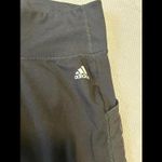 Adidas Cropped Aroready Leggings Women's Size L Photo 1