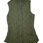 Magellan outdoors Women’s Magellan Classic Fit Quilted Vest Photo 0