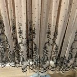 B&L midi embroidered lace lined skirt Very boho cute w/graphic tee Black Size undefined Photo 1