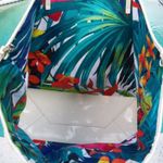 Cache Reversible Ivory Pearl Patent Leather Canvas Tropical Purse Bag NWT $175 Photo 3