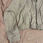 Women's Ashley Vintage Charm Tan Beige Cropped Hooded Utility Zip Up Medium Photo 3
