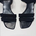Stuart Weitzman Vintage Elastic triple Strap
Sandal Black Heels kitten heel 10 M Photo 1