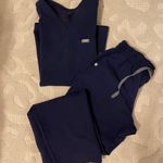 FIGS Navy Scrub Set Photo 0