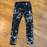 Alo Yoga  High-Waist Leggings Black White Marble Print Size M Photo 3