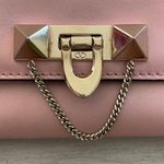 Valentino Garavani Valentino Demilune dusty pink leather chain shoulder clutch bag Photo 2