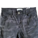 Social Standard by Sanctuary black and gray camouflage ankle skinny denim jeans Size 6 Photo 3