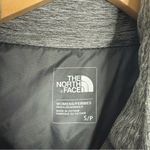 The North Face  Women’s Quilted Puffer Vest Gray Full Zip With Pockets Size Small Photo 4