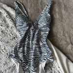 H&M Swimsuit Photo 0