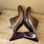 Frye  women's brown‎ leather stud trim western mule clog shoes size 7.5 Y2K Photo 5