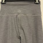 Beyond Yoga Athleisure  Gray Leggings Gym Activewear Size Small EUC #CA-2451 Photo 2