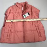 Nike  Therma-FIT Women's Vest XL Sleeveless Puffer Jacket‎ Quilted Pink Photo 3