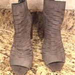 1. State EUC Perforated Booties Sz 8m Photo 4