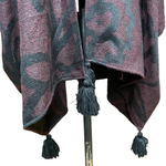 Cleobella Sevigny Capelet Maroon & Black Floral Poncho Wrap One Size Photo 6