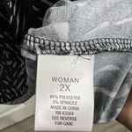 Roz & Ali  Women’s Knit Dress - Black/White Abstract - Size 2x Photo 3