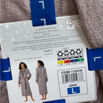 Carole Hochman plush wrap robe size large. Lavender/gray color Gray Photo 4