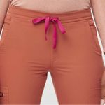 FIGS Women’s Technical Collection Yola Skinny Scrub Pants Terracotta 2829 XXL Photo 4