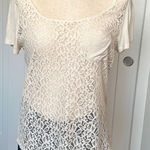 Hinge  Lace Top  Photo 0