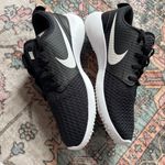 Nike  Women’s Roshe G Spikeless Golf Shoes Black White size‎ 9 Photo 2