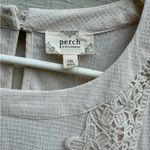 Blu Pepper Perch by  Textured Cream Top Photo 2