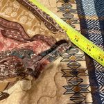 Blu Pepper Blue Pepper long-sleeved beige waffle-knit shirt patterned sleeves tie at hem LG Photo 6