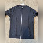 Lululemon  Scuba Crew Neck Sweatshirt in Black Size 8 Photo 8