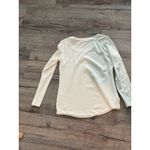 Isaac Mizrahi  women's long sleeve shirt no signs of wear size xxs runs big! Photo 6