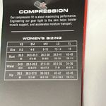 Under Armour  Black/Off-White UPF 30 Heat Gear Compression Sleeveless… Photo 14