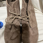 Woman’s Dr Scholl Memory Foam Comfort Fit Dakota Brown Suede Booty Size 7 Photo 0