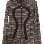Lululemon athletica In stride hooded full zip jacket black gray stripe women’s 4 Photo 0