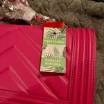 Badgley Mischka Crossbody Bag Hot Pink V Quilt New With Tags Photo 6