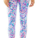 Lilly Pulitzer  Luxletic Weekender Cropped Pant legging In La Playa Women's Small Photo 0