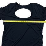 Torrid Women's Black Short Sleeve Keyhole Shirt Top Size 2 Casual Photo 3