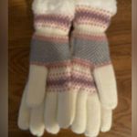 Women White Knitted Gloves With Pink and Blue Isle Pattern Photo 1