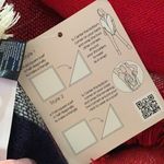 D&Y  Square Red White & Blue Blanket Scarf NWT Photo 3