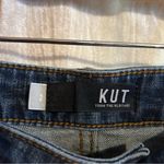 Kut From The Kloth Sophie Bermuda Shorts Distressed Comrade Jean Shorts NWT Sz 2 Photo 3