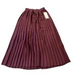 Lululemon Satin pleated Midi skirt Deep Burgundy
Size Small New with tags Photo 11