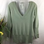 Arden B  100% Cashmere Pistachio Green Long Sleeve sweater S Photo 1