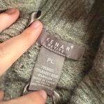 Kenar  sweater size large petite Photo 1