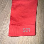 Set Active  Bright Coral Pink Athletic Leggings - Size Medium Photo 3