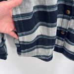 Columbia  Calico Basin‎ Shirt Jacket Womens Medium Blue Gray Polyester Pockets Photo 3