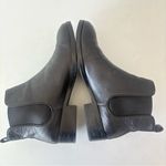 Cole Haan  Women’s Blavk Leather Chelsea Ankle Boots Size 9 B Photo 3