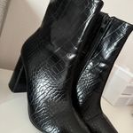 Black Heel Boots Size 6.5 Photo 2