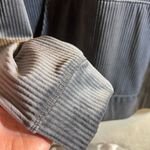 Denver Hayes Gray Hoodie with Textured Fabric and Relaxed Fit Size undefined Photo 4