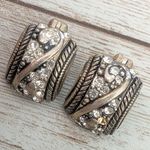 Vintage Clip On Earrings Photo 8