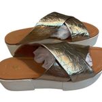 SARTO by Franco Sarto Dyanna Platform Slide Sandal in Gold Leather, Sz 9 White Photo 3